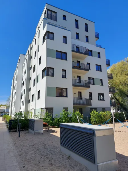 Ruhige Neubauwohnung mit Balkon nahe Prenzlauer Berg – M2, Parkett & hochwertige Küche — photo 1